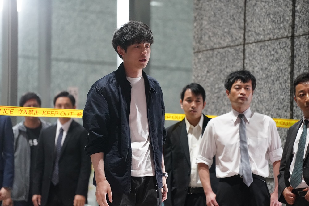 坂口健太郎主演『CODE―願いの代償―』が「ノンストップですごい」 第1話