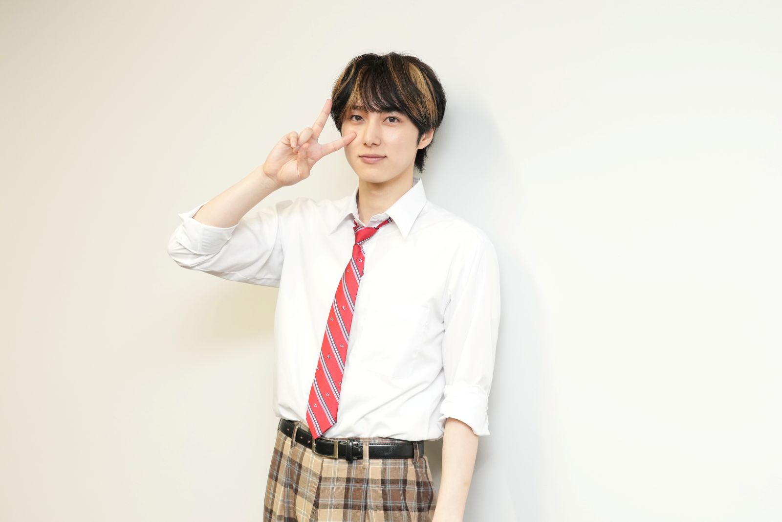 尾崎匠海（INI） （岩崎愁斗 役）の写真