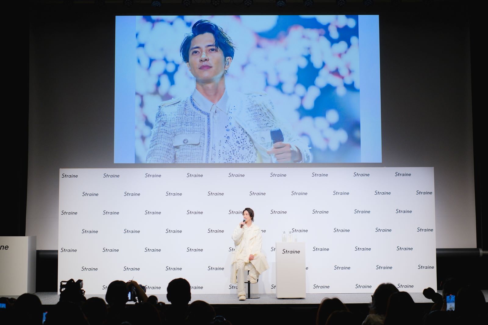 山下智久「ほぼシャワー上がりです」前髪ありのオフショットを公開
