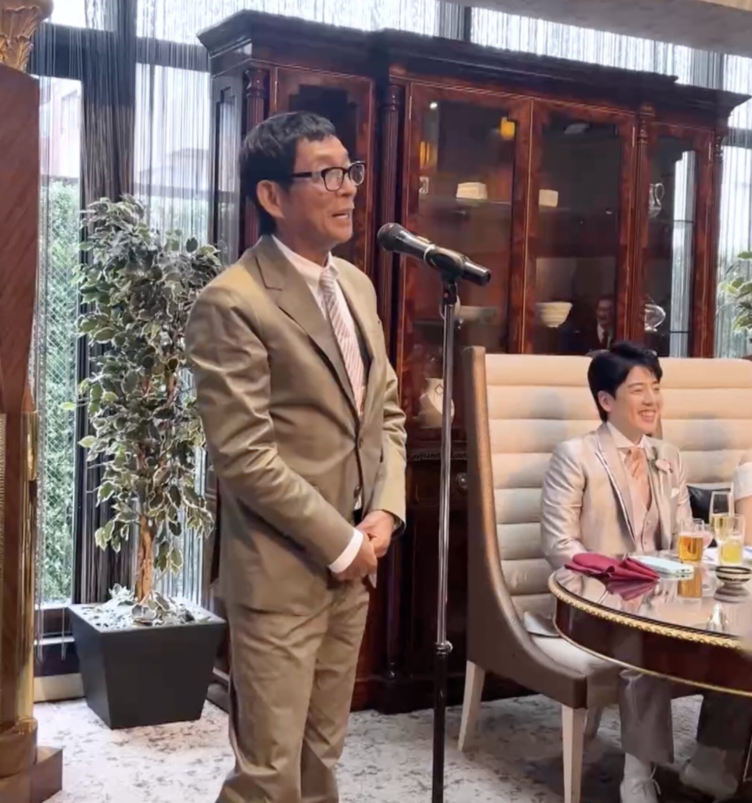明石家さんまと息子・二千翔(にちか)さんの写真