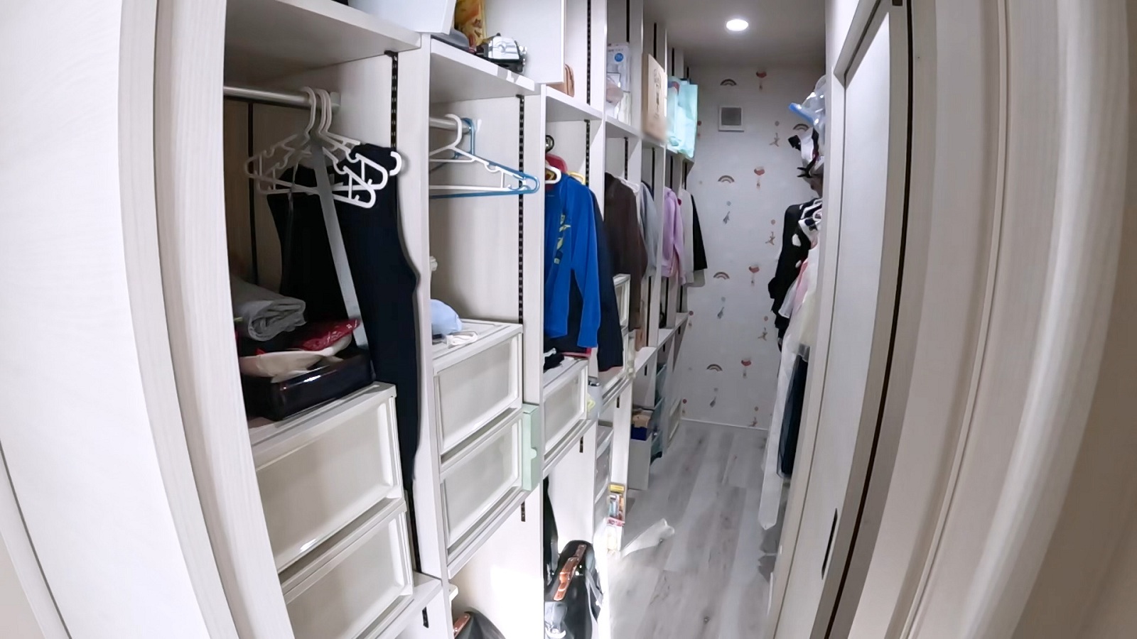 個人専用の収納スペースの写真
