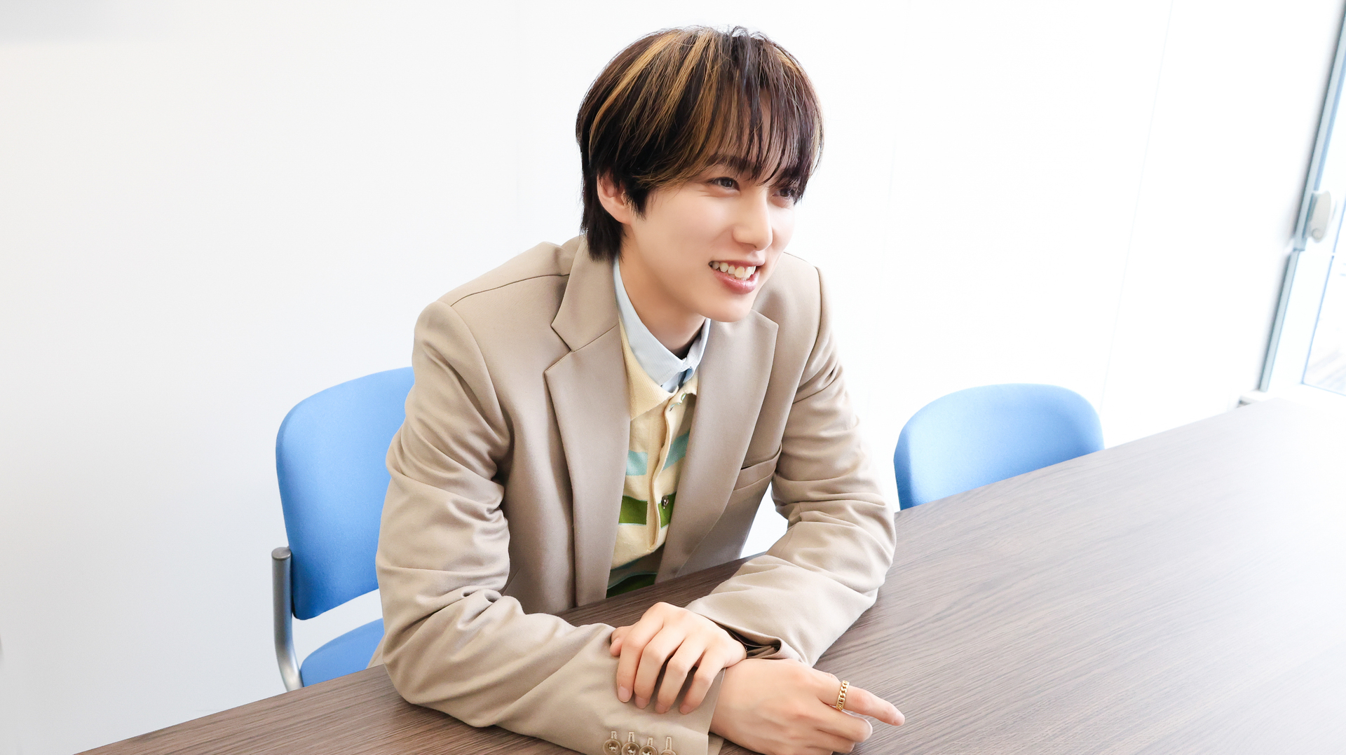 ドラマ『親愛なる夫へ~完璧な妻の嘘~』に出演するINI・尾崎匠海