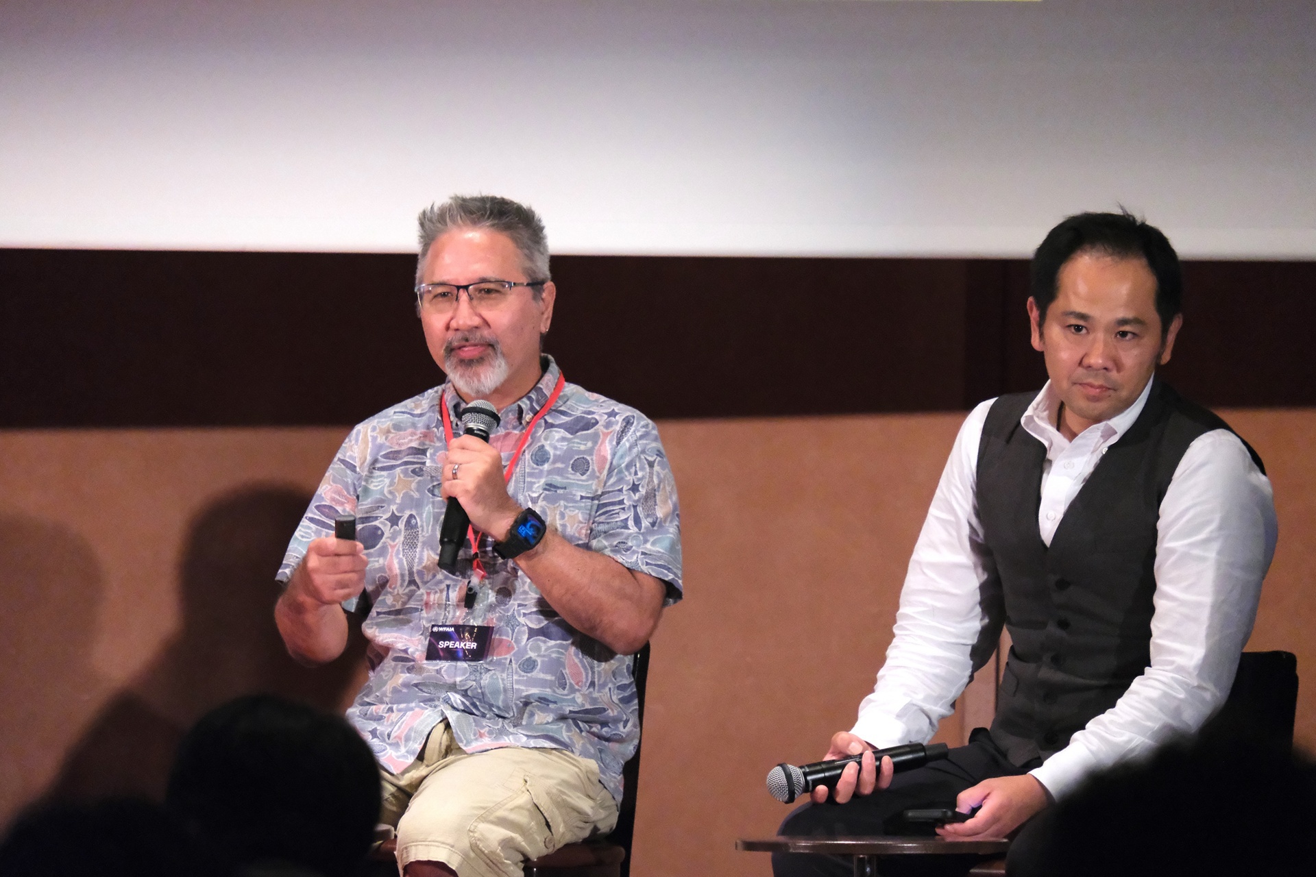 Floyo Advisor Kaoru Yoshihira氏、審査委員Ken Nakada氏の写真