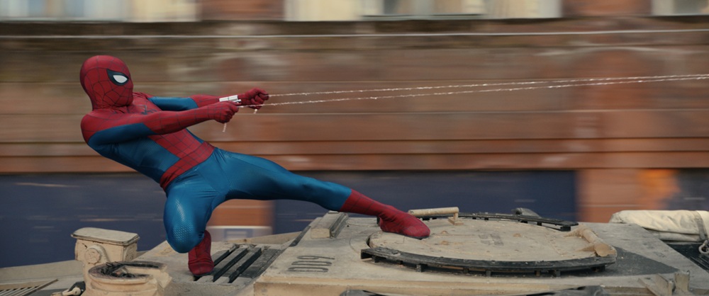 アベンジャーズ』を超えた“完璧な孤立”——『スパイダーマン：ブランド