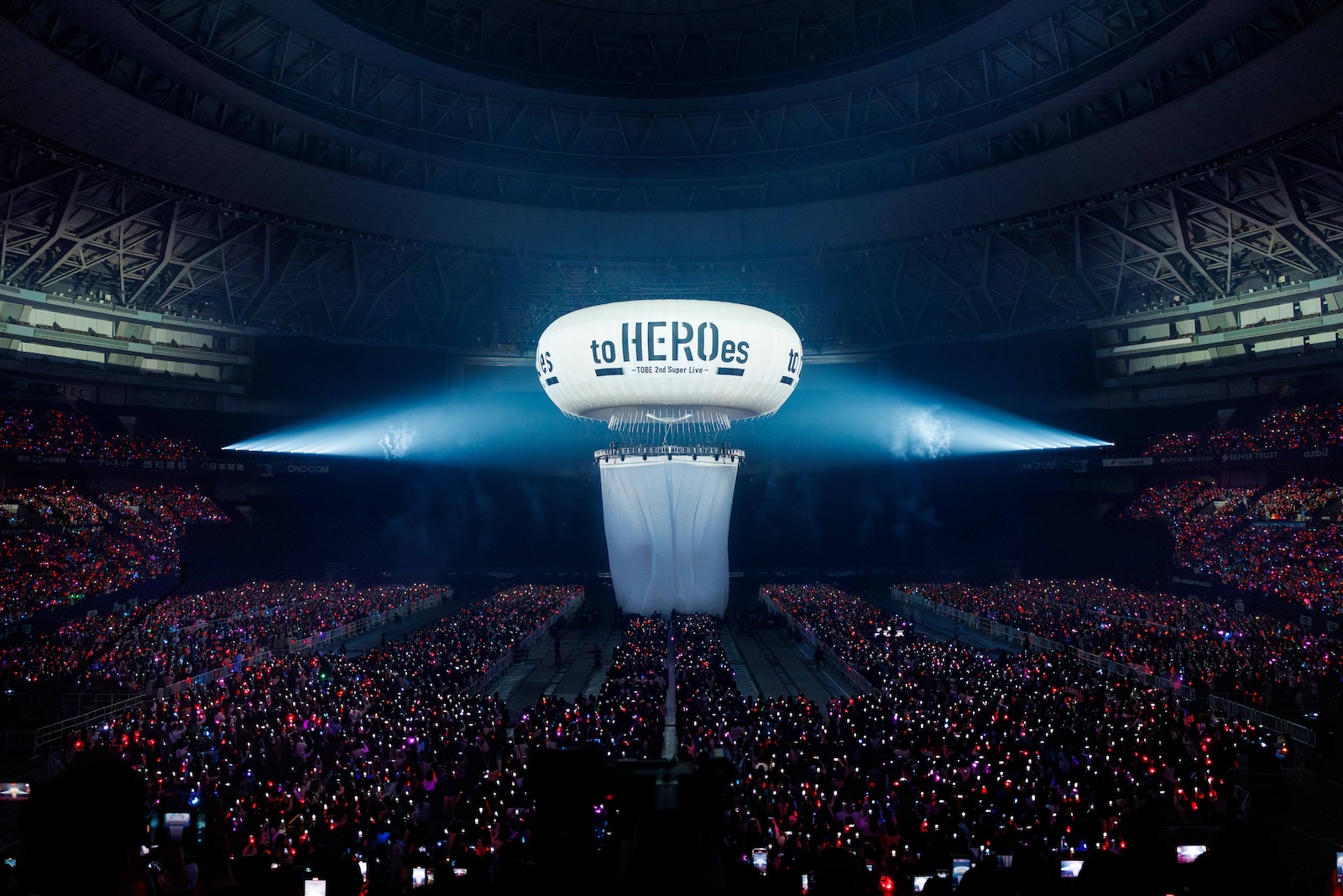 『to HEROes ～TOBE 2nd Super Live～』大阪公演の写真