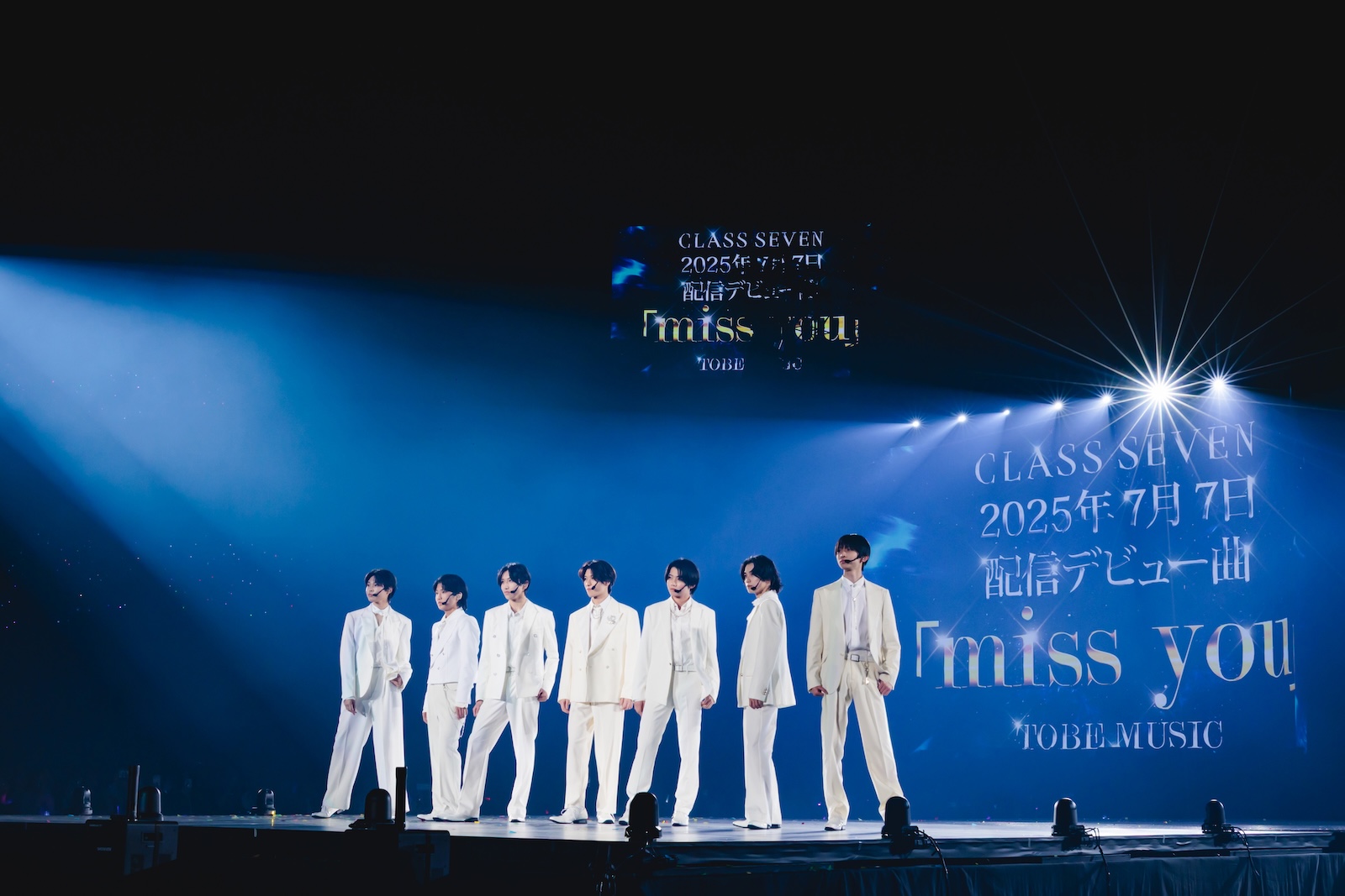 『to HEROes ～TOBE 2nd Super Live～』大阪公演に出演したCLASS SEVEN