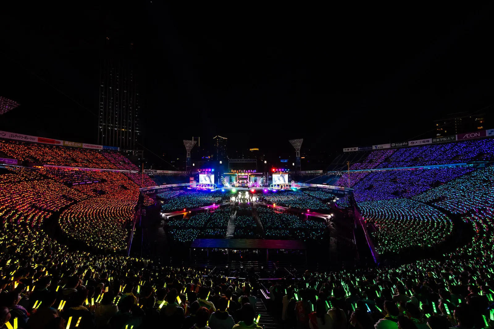 日向坂46のデビュー6周年を祝うライブイベント『6回目のひな誕祭』の写真