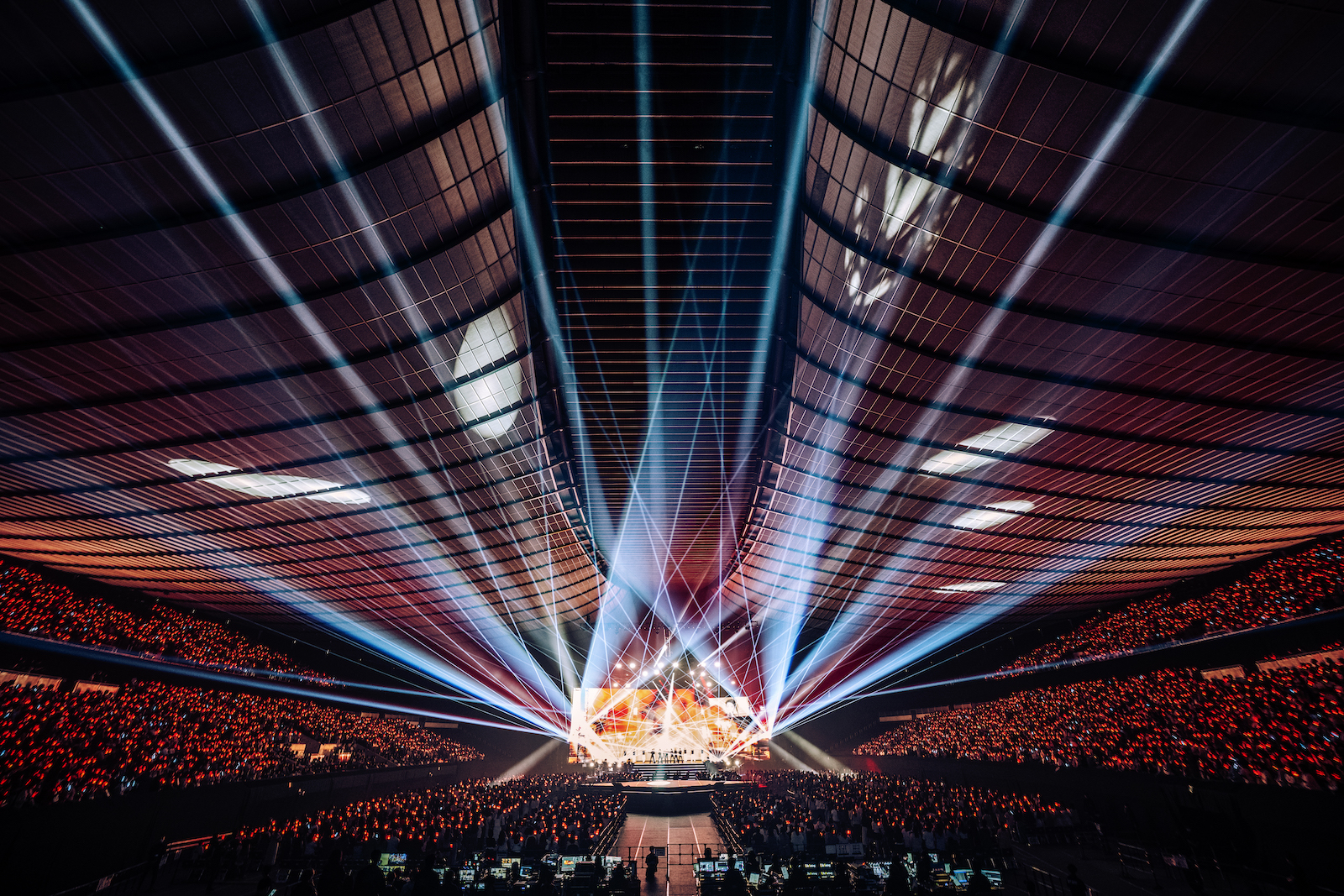 2万人動員！『NEXZ』初のアリーナツアー東京公演開催！初挑戦の演出