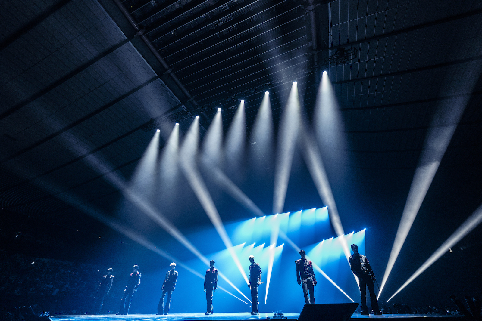 2万人動員！『NEXZ』初のアリーナツアー東京公演開催！初挑戦の演出
