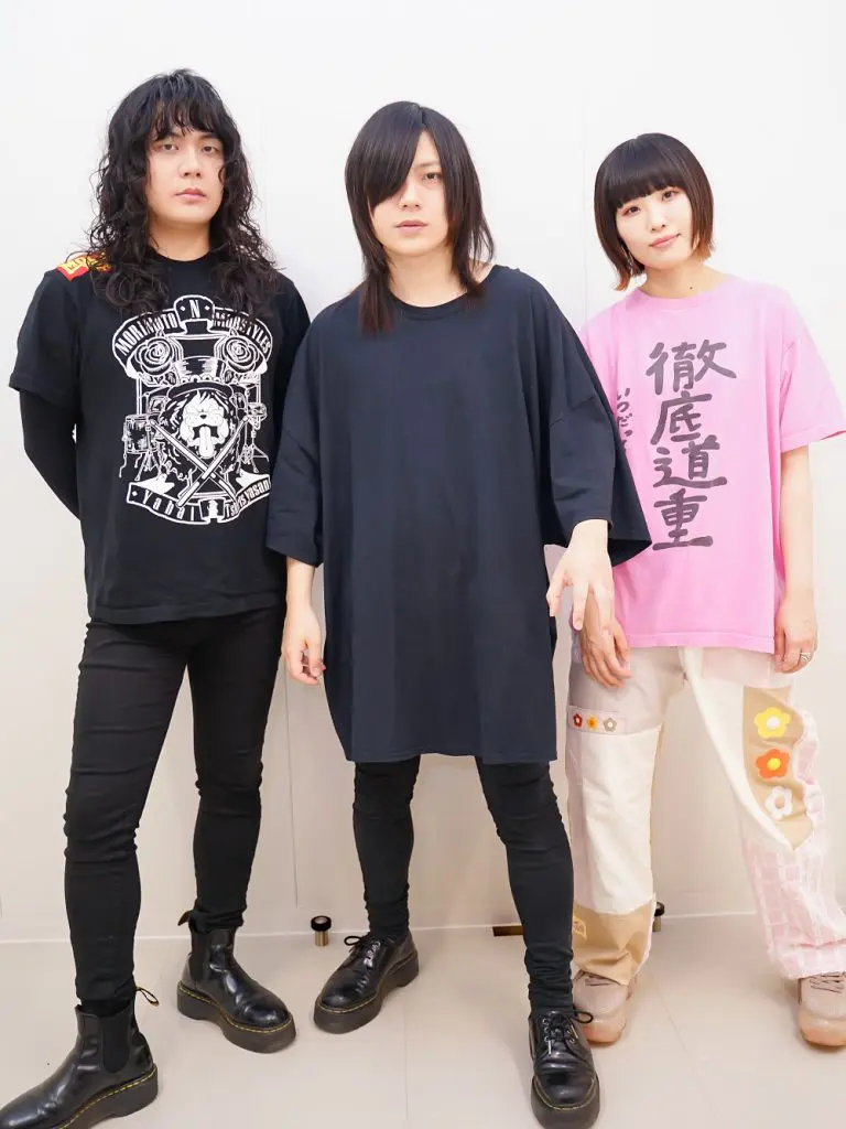 ヤバイTシャツ屋さんに単独インタビュー「5枚目にしてめっちゃ元気で若