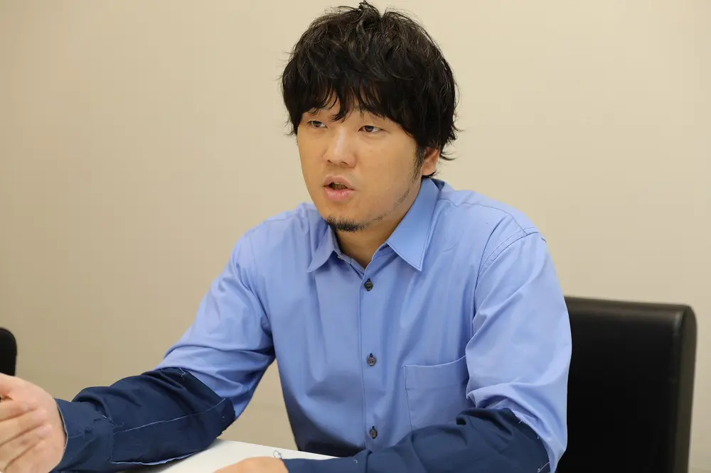 サイン入廃盤レア 秦基博 オレンジの背景の赤い静物