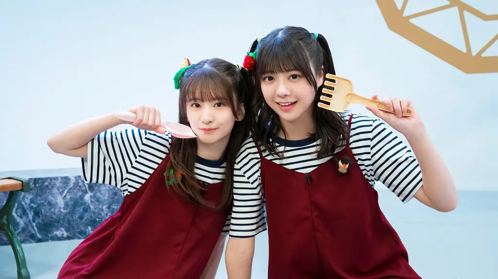 希少品‼️ 乃木坂46 スター誕生 スタ誕 LIVEバブ美扇子 ピンク 菅原咲月 次回の超・ #乃木坂スター誕生 ！は コント🏫「マブいぜ！バブ美
