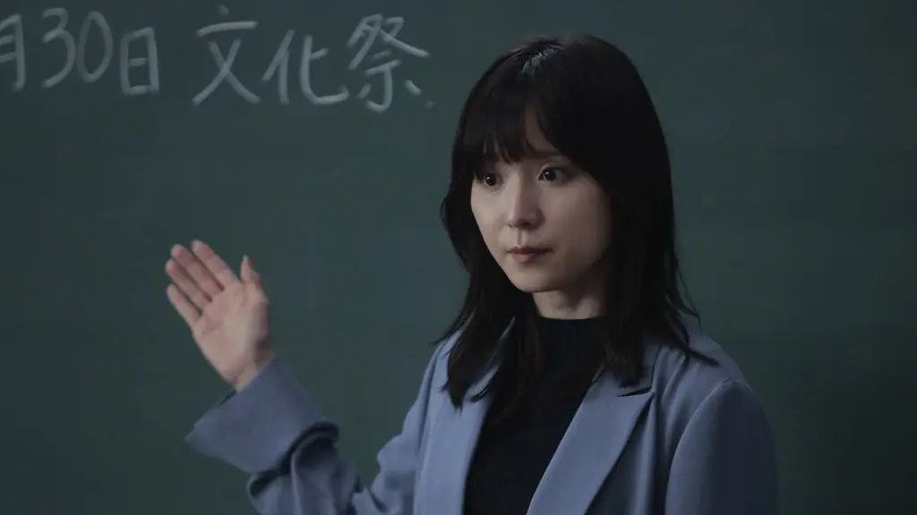 教師のライフストーリー: 高校教師の中年期の危機と再生 | 高井
