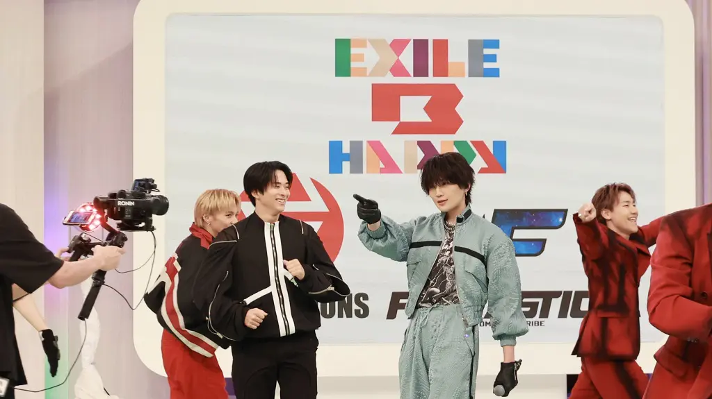 EXILE TETSUYA、片寄涼太、八木勇征にインタビュー 特別演出