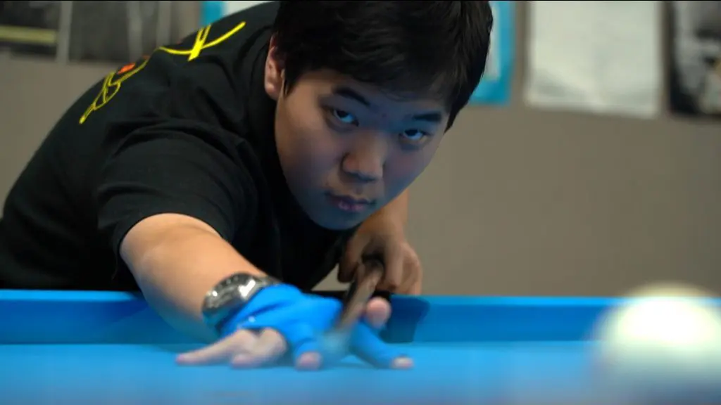 天才ビリヤード高校生 神業ショット連発！日本チャンピオンと白熱した