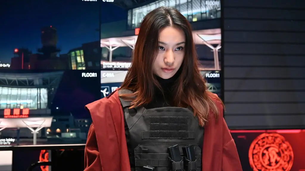 新空港占拠』トラウマレベル？サイコパスな警察官キャラにSNSざわつき