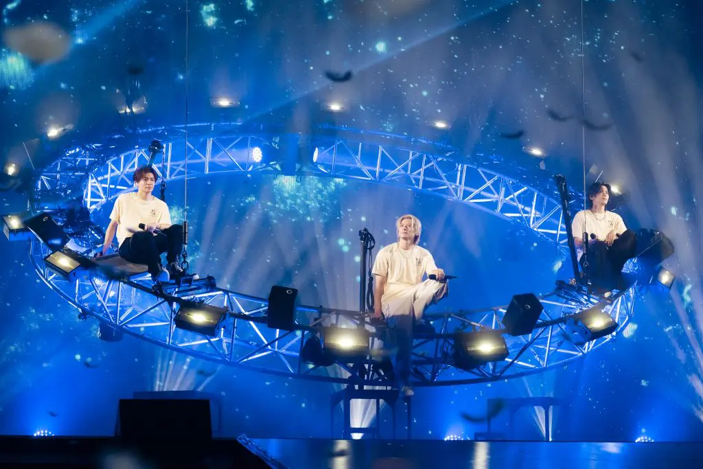 Number_i 岸優太「僕たちだけを見てくださいね」初の単独コンサートで