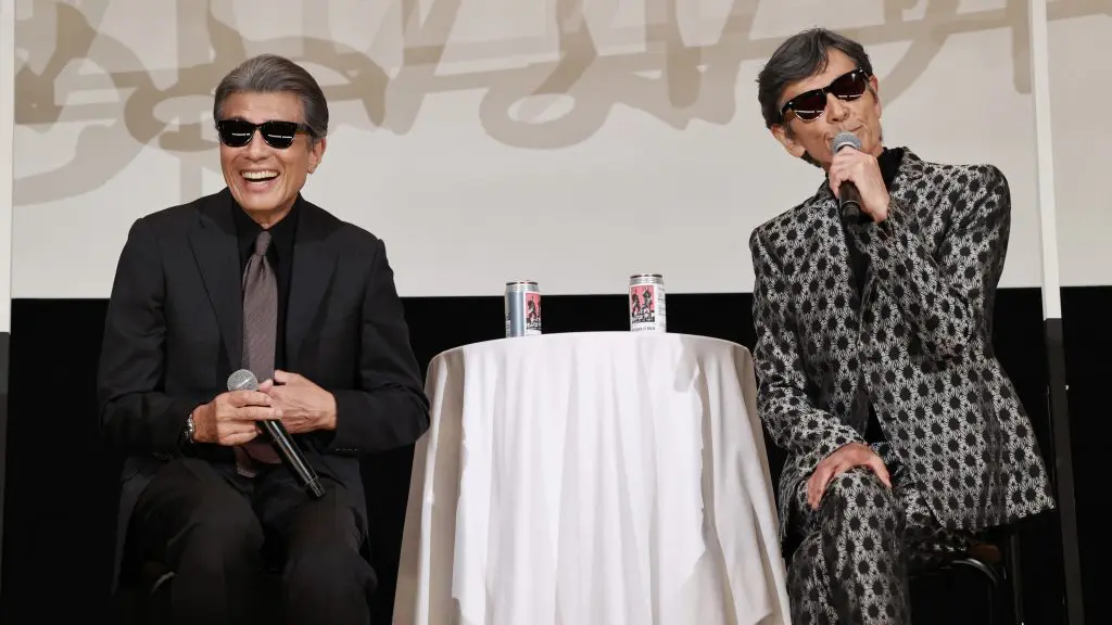 舘ひろしさらば銃よ！ティアドロップサングラス