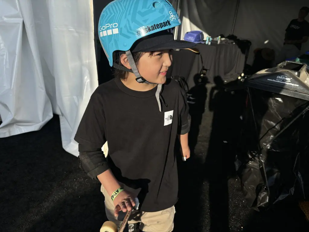歴史に名を刻んだ9歳スケートボーダー・河上恵蒔、男子史上最年少出場