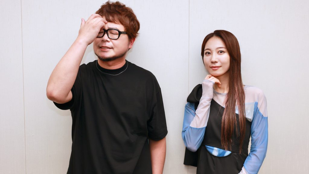 興津和幸(明役)と安済知佳(ヒナコ役);