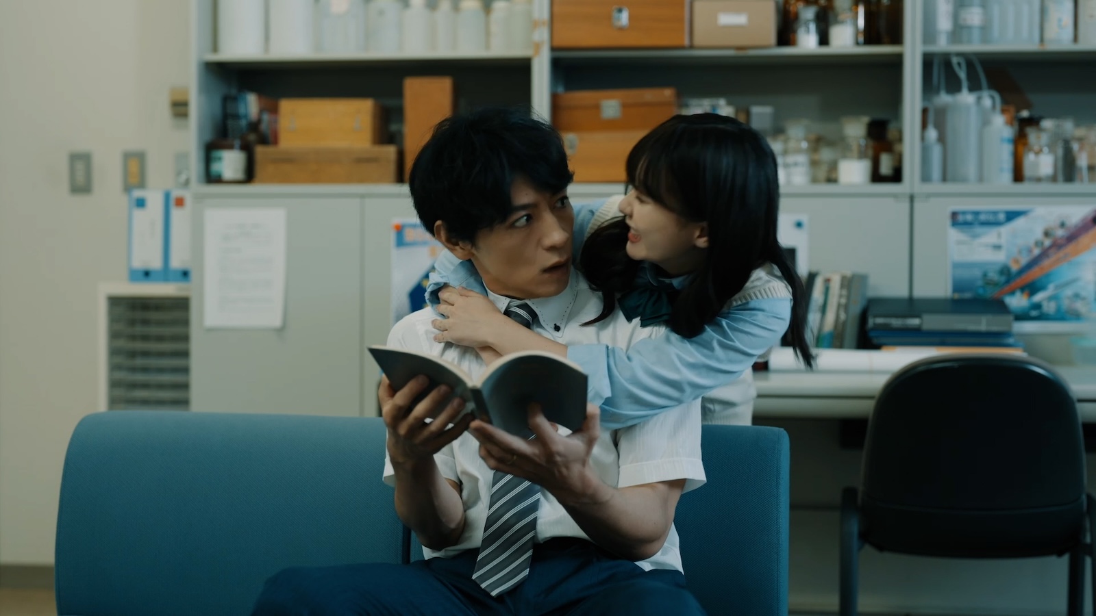 ドラマ『3年C組は不倫してます。』場面写真