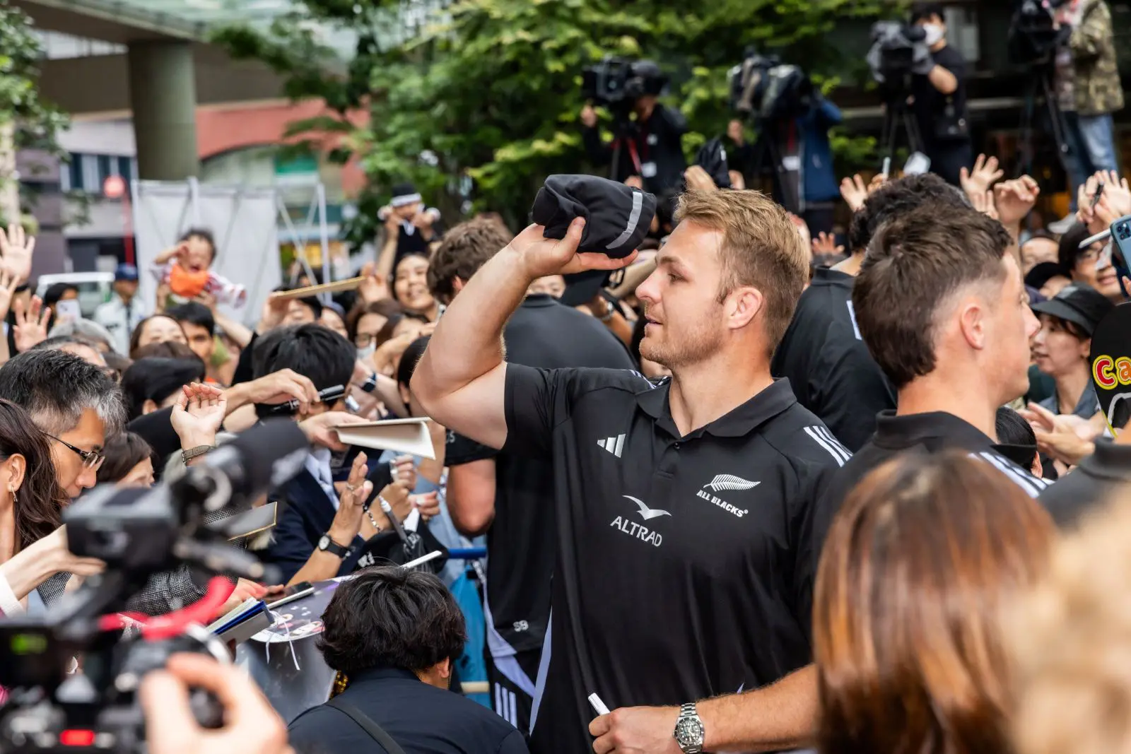 ラグビー“オールブラックス”来日！「ALL BLACKS WEEK in Nihonbashi