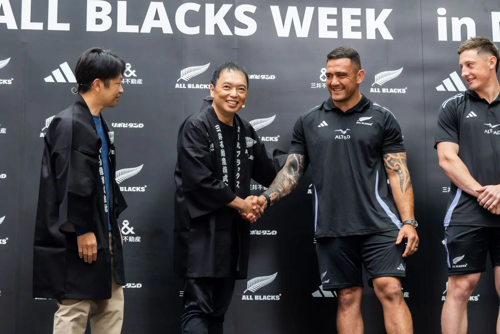 ⭐︎新品⭐︎非売品　三菱コラボ記念　ラグビー　オールブラックス　横断幕　タペストリー ラグビー“オールブラックス”来日！「ALL BLACKS WEEK in Nihonbashi