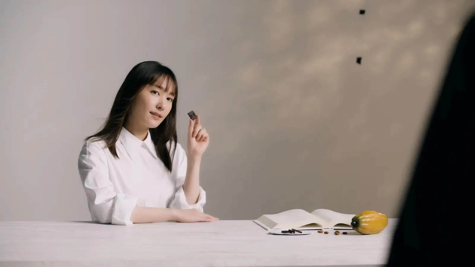 【確認用】【スチール看板】新垣結衣⑤ 新垣結衣 HIT's LIMITED イベント・サインカード03 - メルカリ