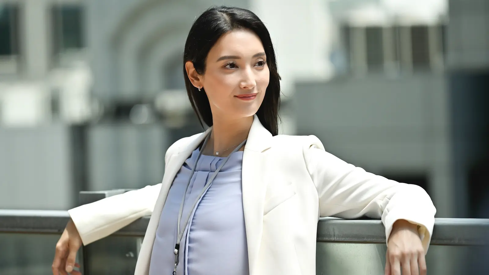 菜々緖 今夜スタート〉菜々緒主演 ドラマ『無能の鷹』 入社して3カ月、期待の新人が“唯一任された仕事”とは…？｜entax（エンタックス）