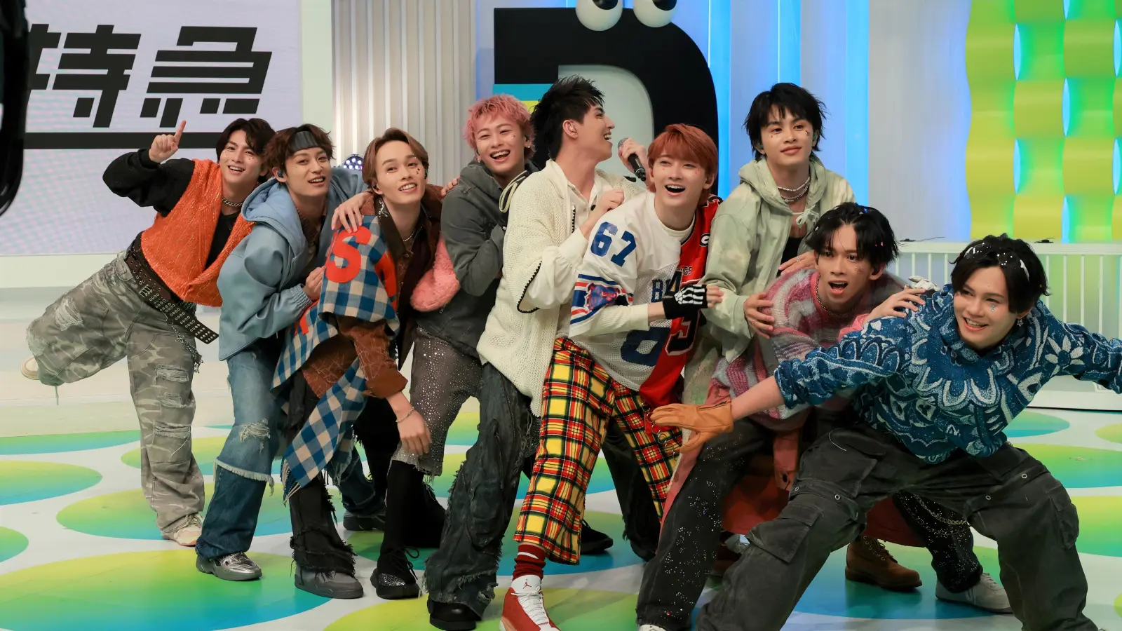 超特急、出演中に“トレンド1位企画”に挑戦し、まさかのMLBワールド