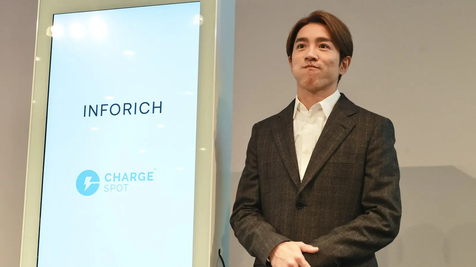 SUPER EIGHT 村上信五 SUPER EIGHT村上信五、timelesz新メンバーに著書をオススメ