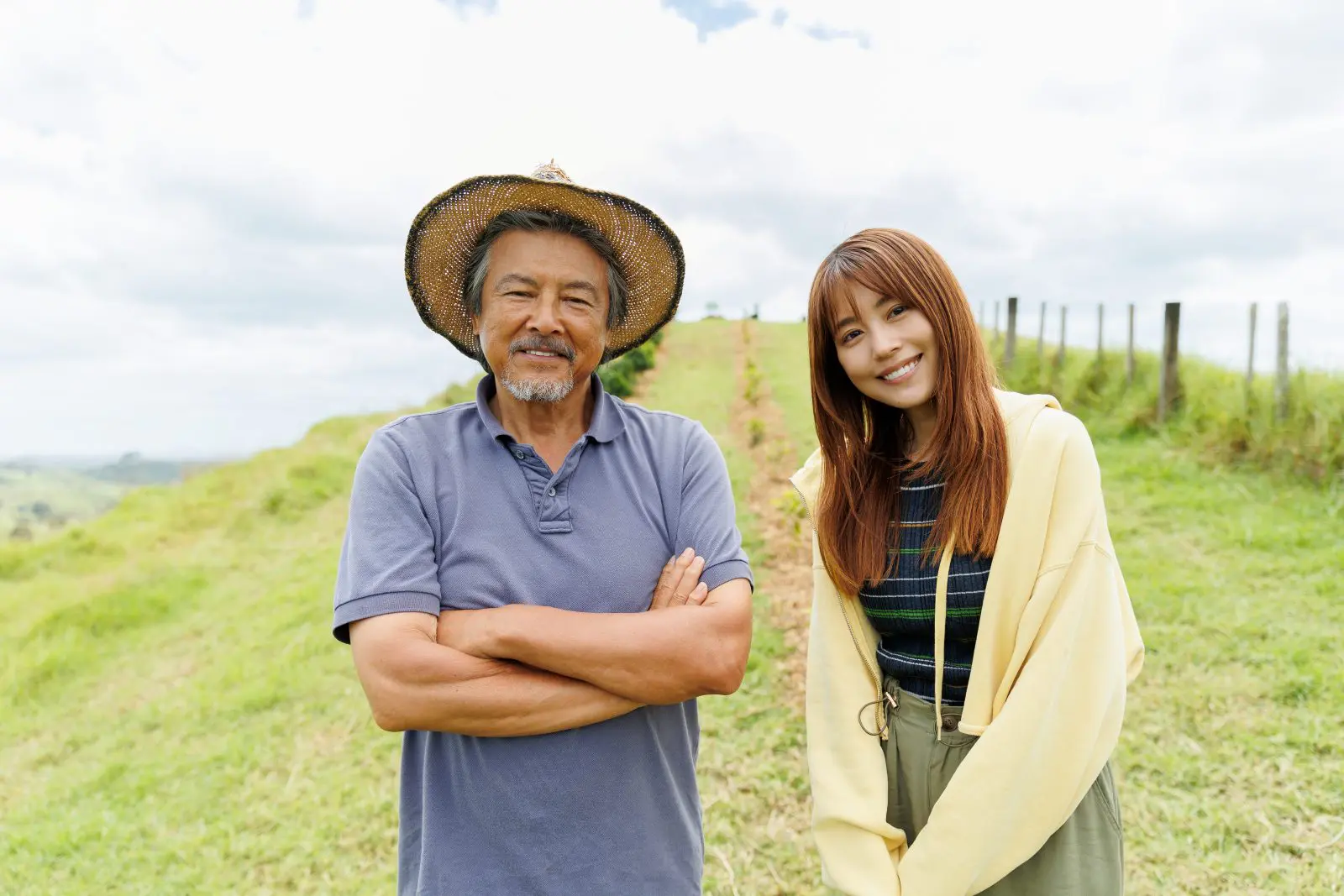 有村架純と坂口健太郎が連弾？「さよならのつづき」リラックス