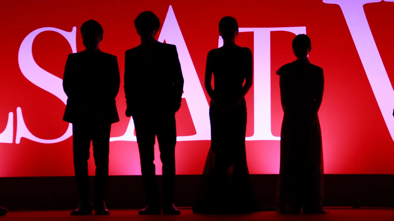 佐藤健 『仮面ライダー電王』以来の共演となる松本若菜のアクション