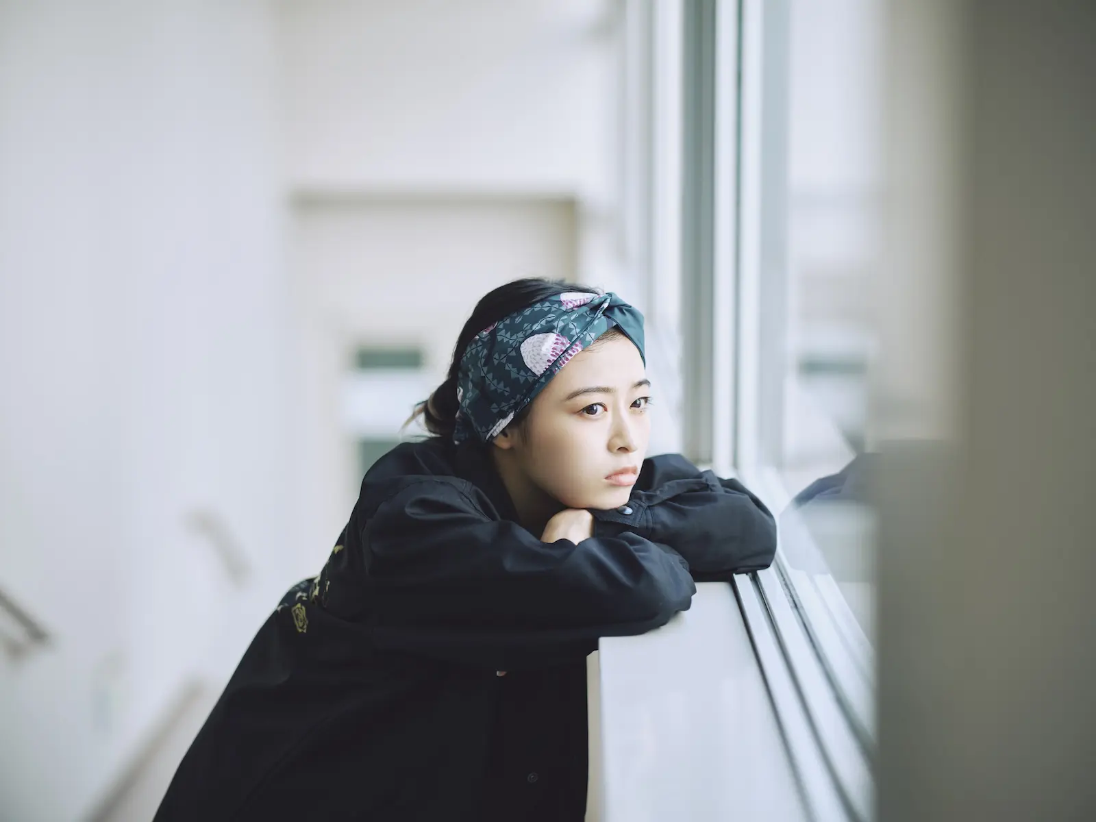 松たか子&松村北斗 映画『ファーストキス 1ST KISS』の世界観を