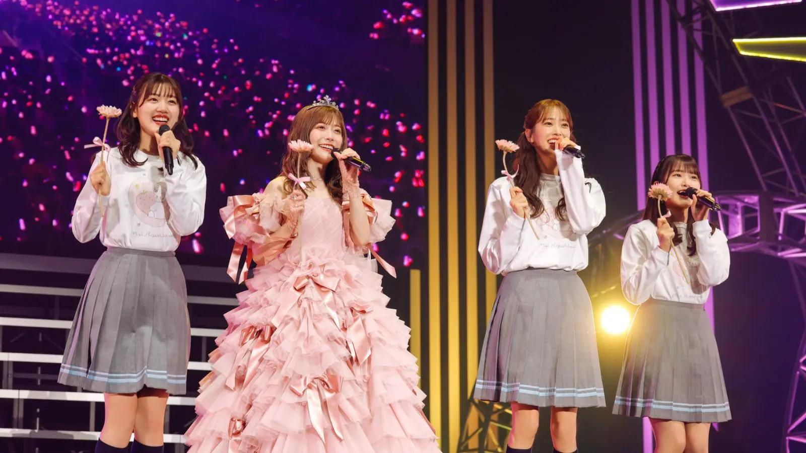 日向坂46イチの泣き虫・東村芽依が卒業！9年間を振り返る「アイドル