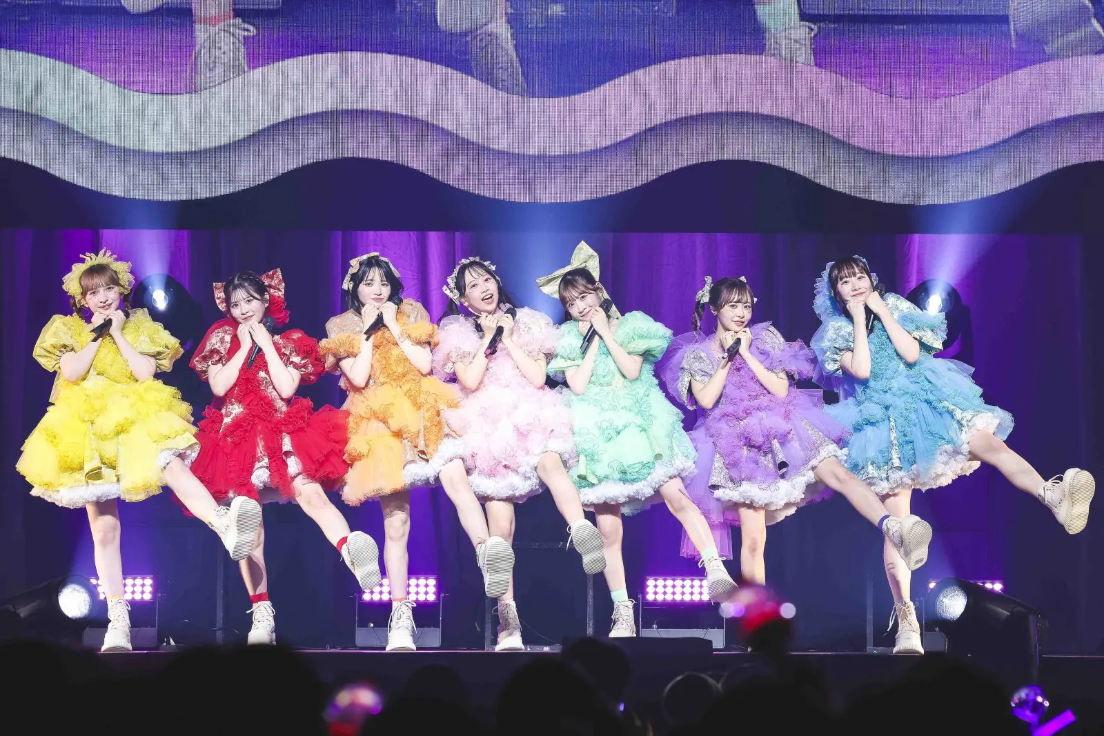 FRUITS ZIPPER櫻井優衣が涙 ファンクラブ限定イベント開催