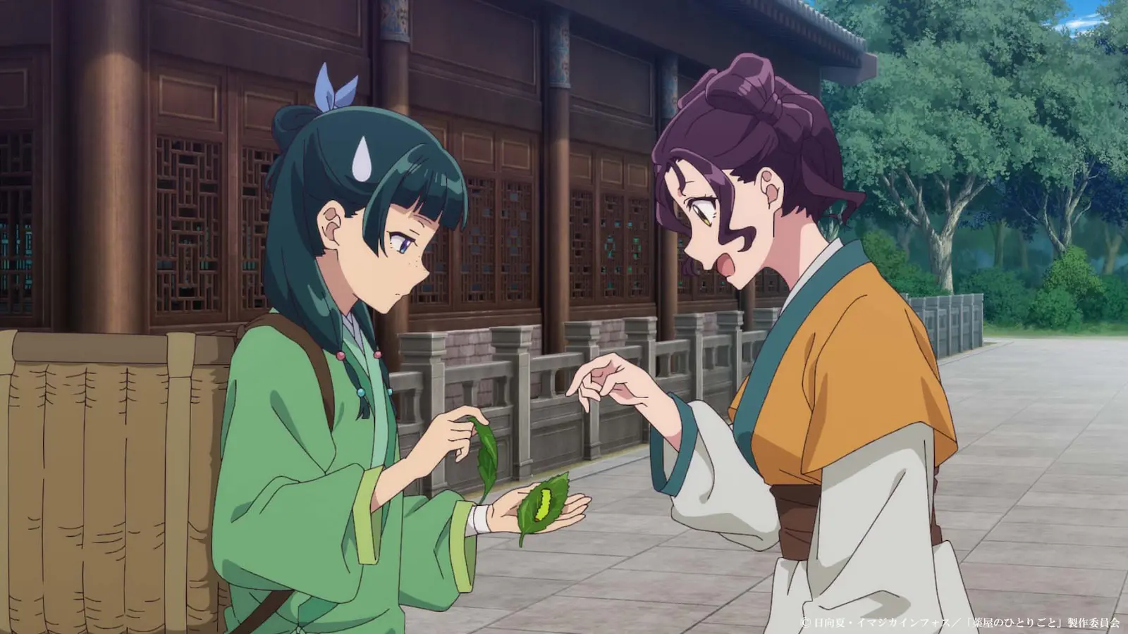 今だけの限定セール アニメ『薬屋のひとりごと』 猫猫（CV：悠木碧）が“美しい月の精 メイク道具・フェイスケアツール