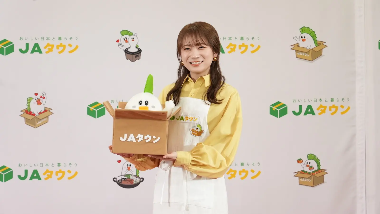 秋元真夏「スタッフさんからも『もう1回お願いします』みたいな…（笑