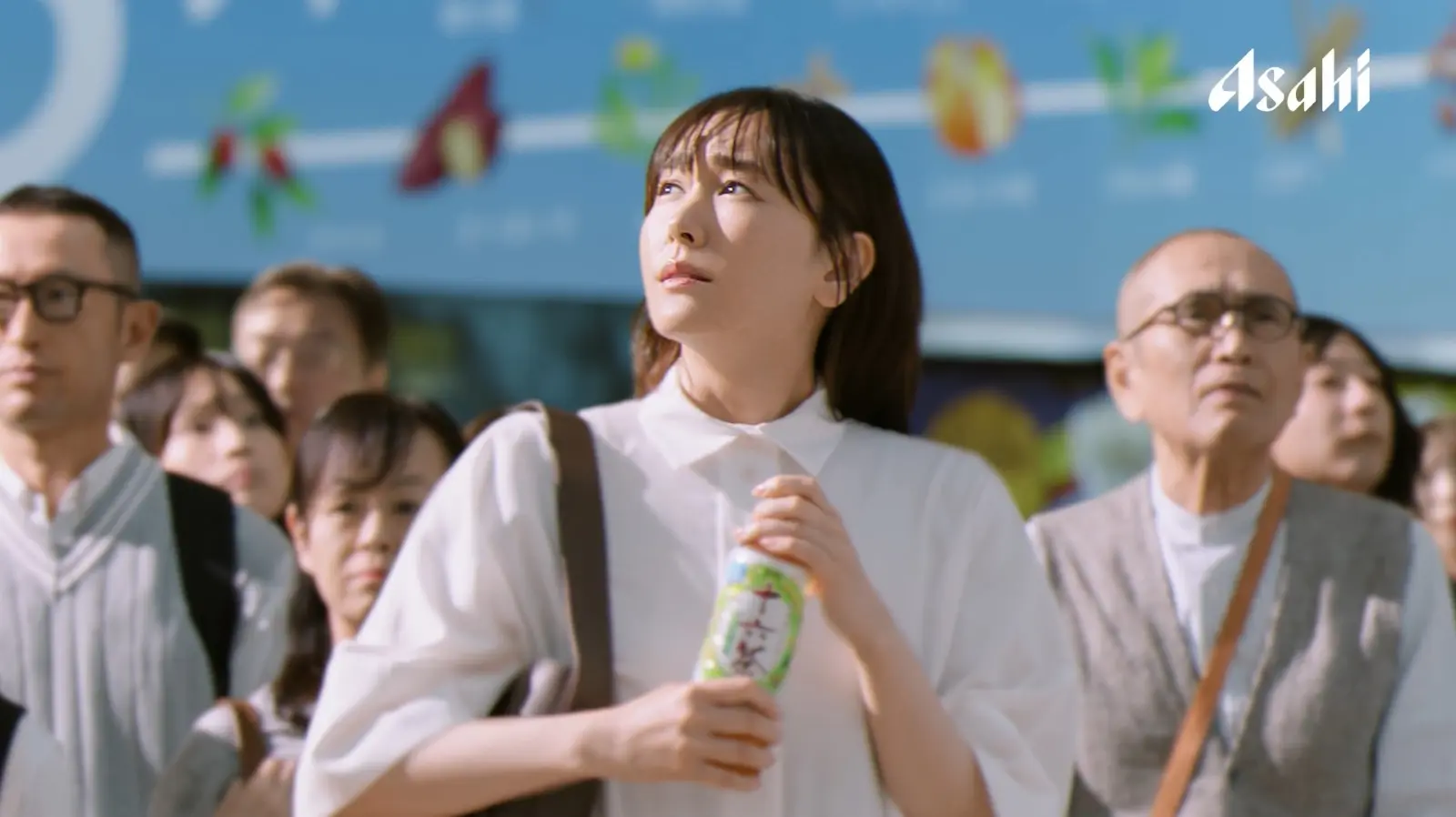 新垣結衣主演作品二点セットボールペン付きエス専用 俳優・新垣結衣がCMキャラクターを務める『アサヒ 十六茶』が