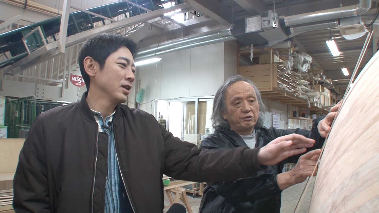 小泉孝太郎らの写真