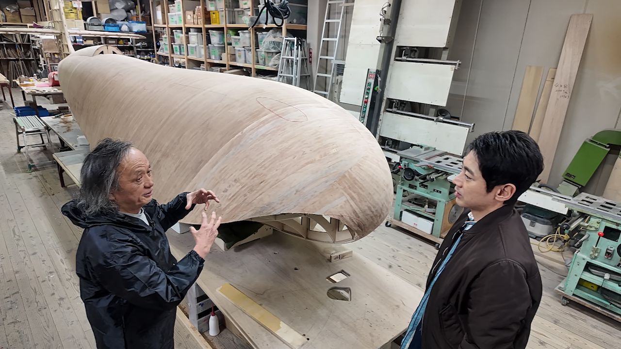 小泉孝太郎らの写真