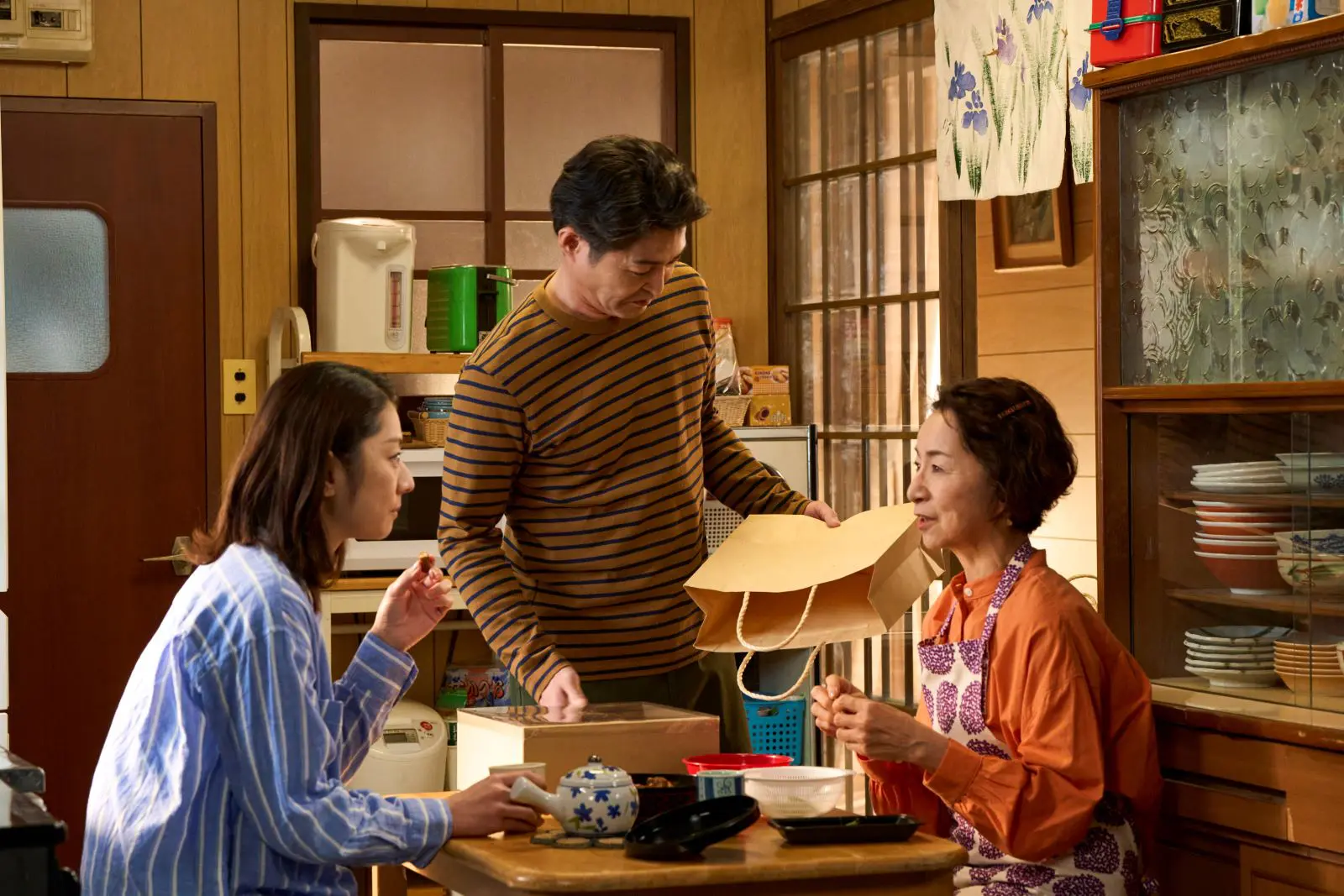 ドラマ『俺の話は長い』5年ぶりでも変わらない家族のやりとりに