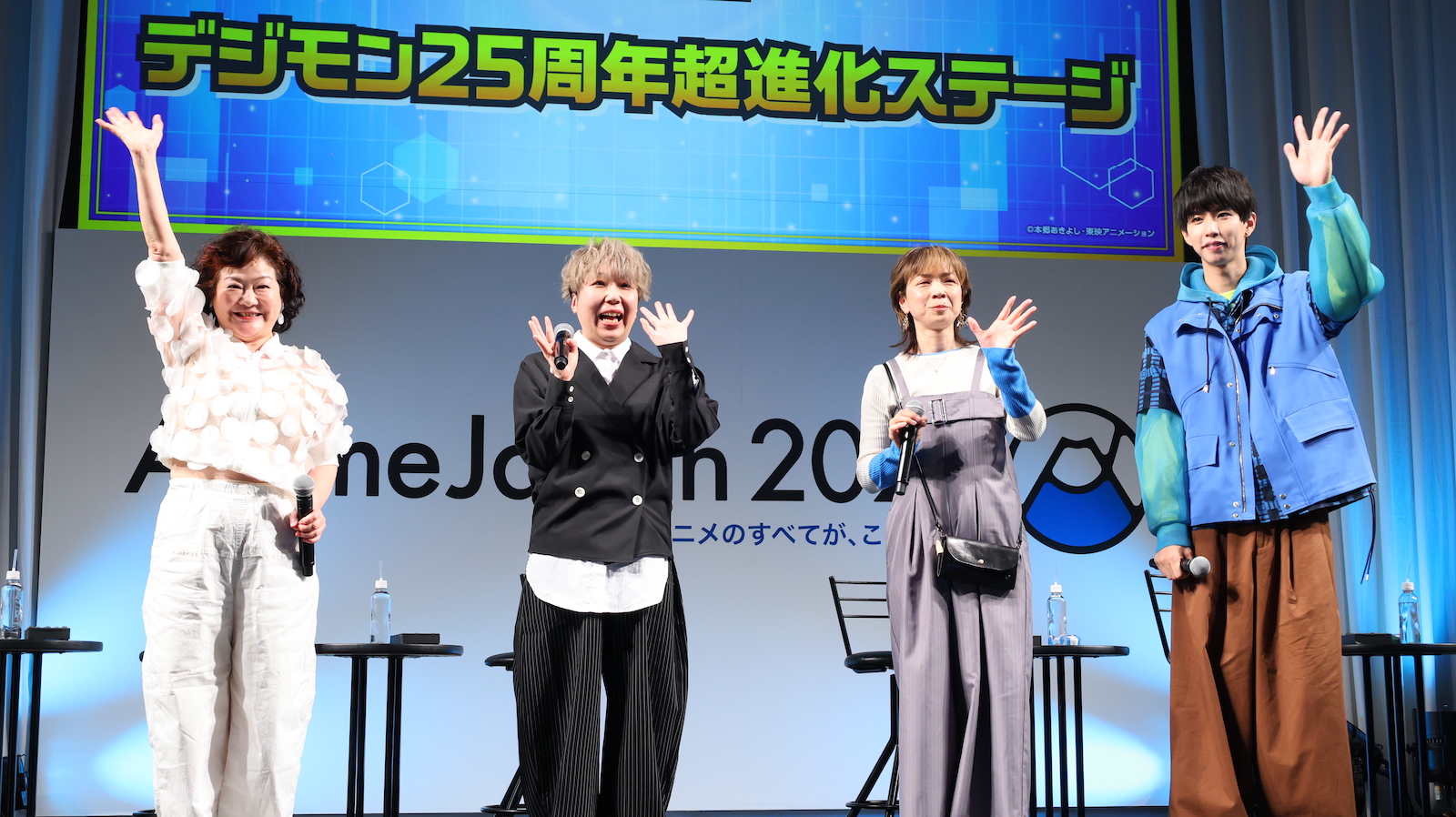 坂本千夏と山口眞弓と野田順子とはじめしゃちょーの写真