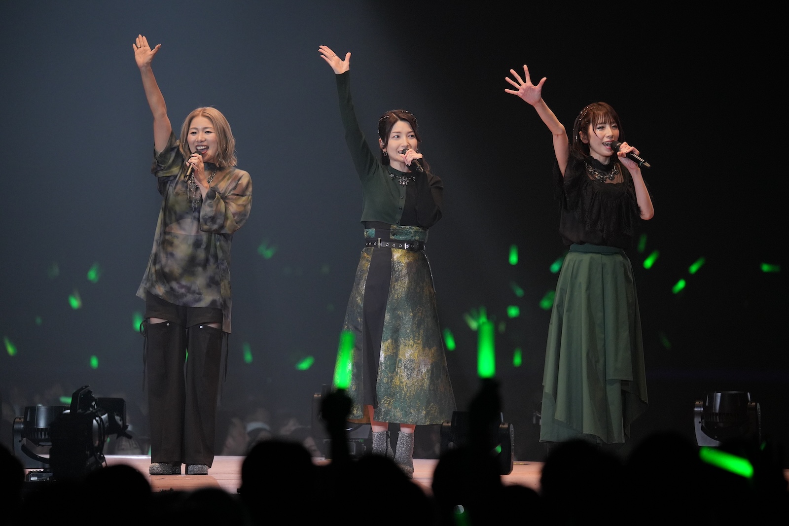 メロン記念日・斉藤瞳、村田めぐみ、柴田あゆみの写真