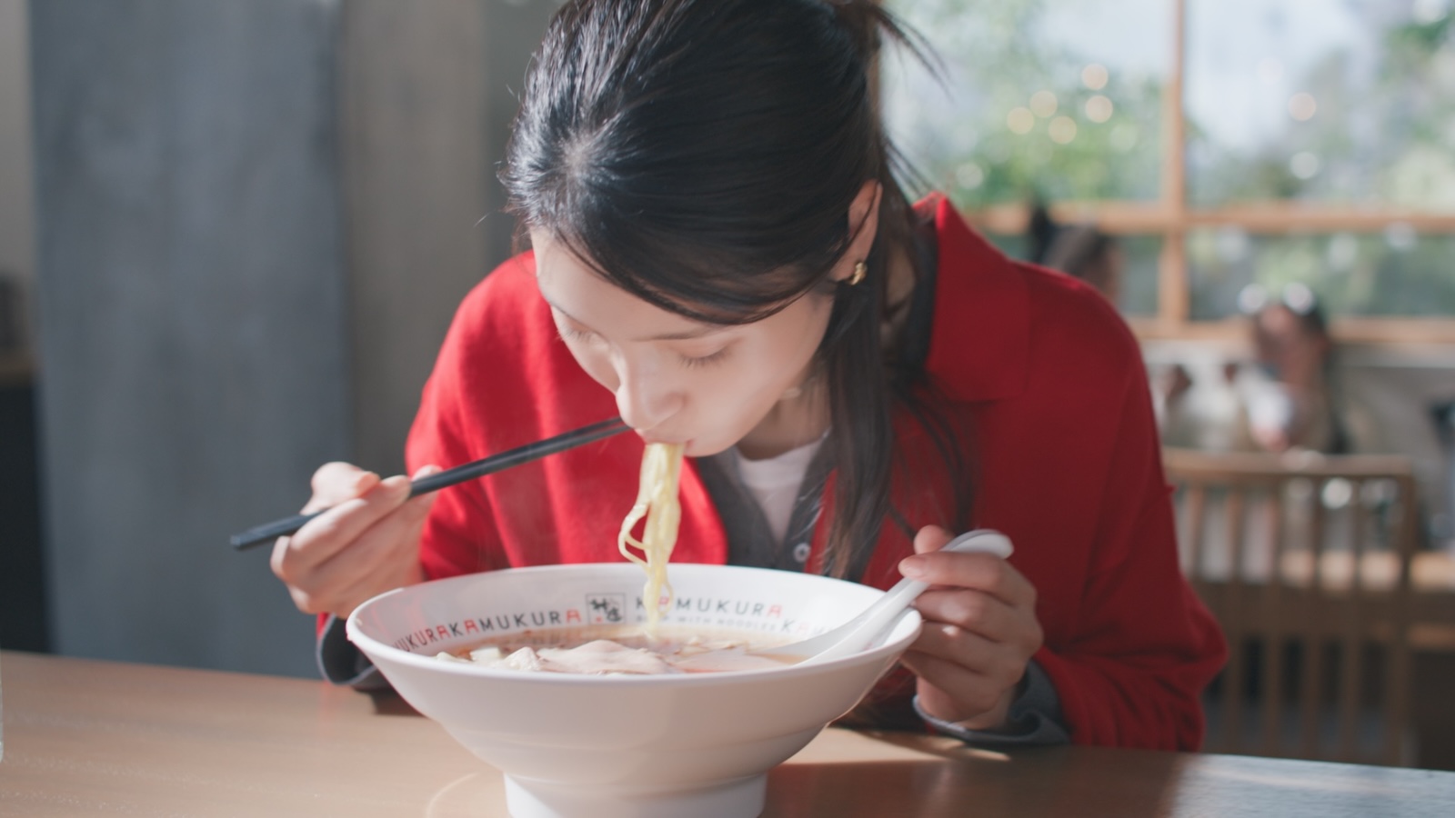 『どうとんぼり神座』のCMに出る土屋太鳳