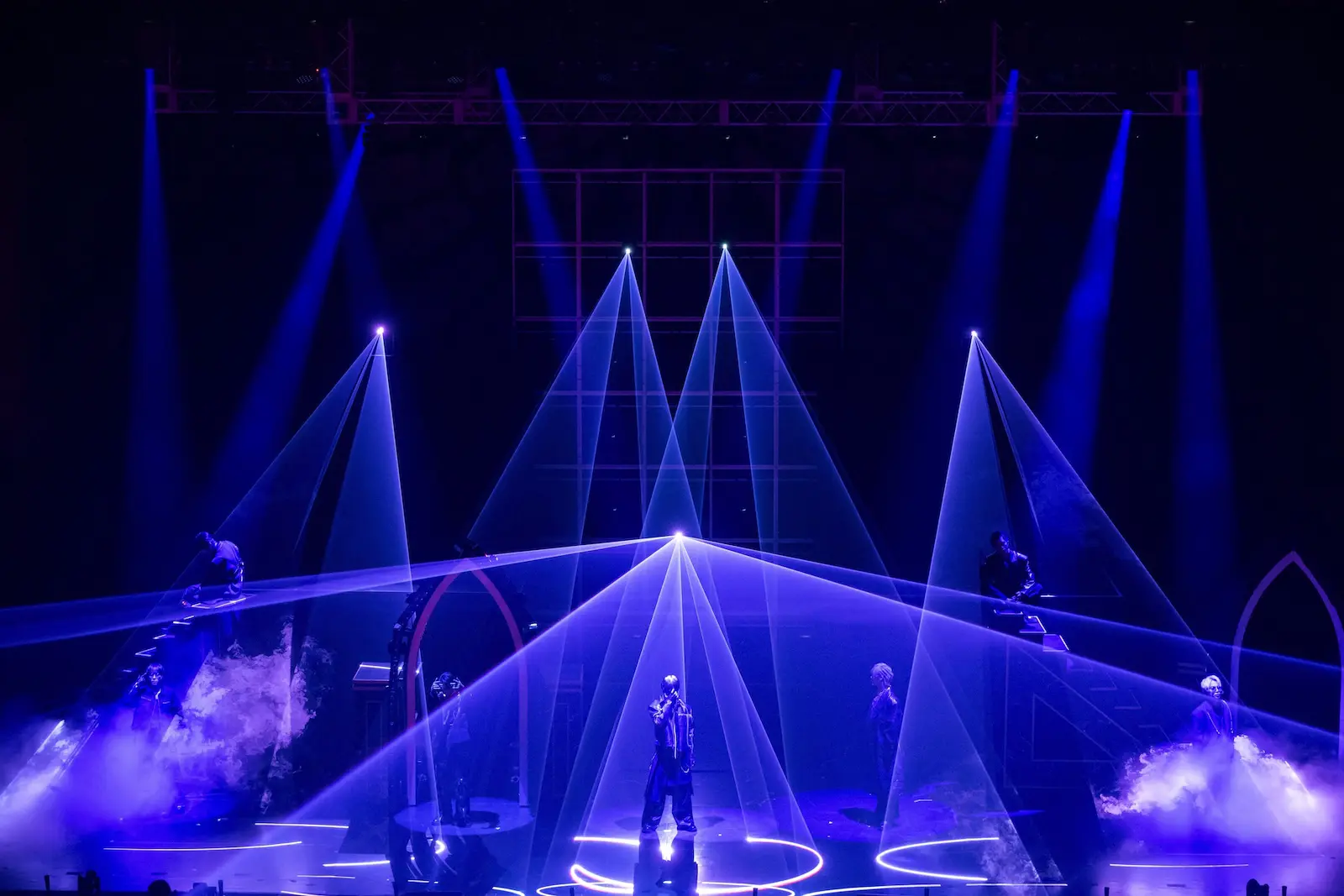 IMP. 初の単独ライブツアー『IMPERIAL LIVE TOUR 2025』を完走！ 佐藤