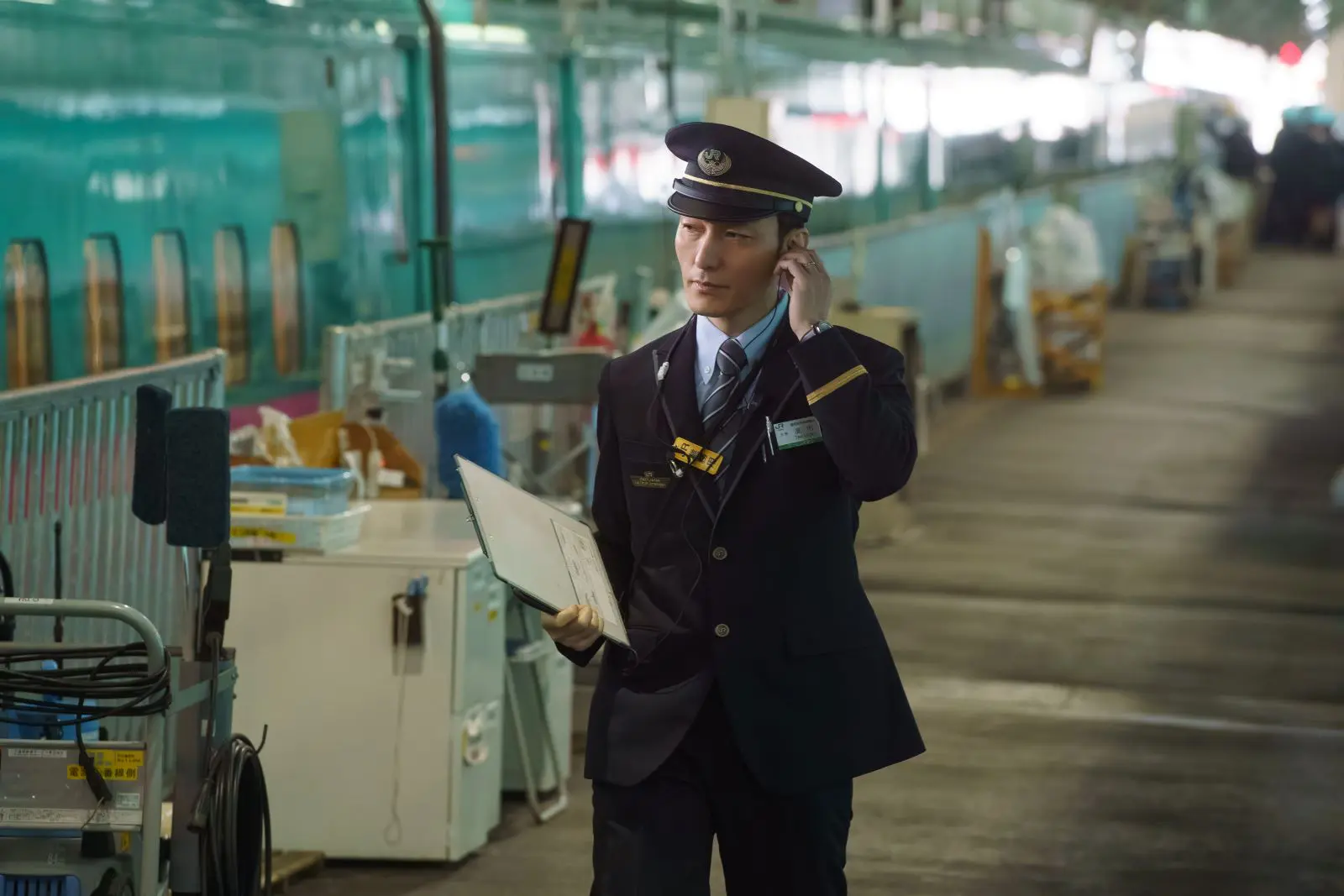 鉄道ファン必見！時速300kmオーバー迫力満点の場面写真が公開 草彅剛