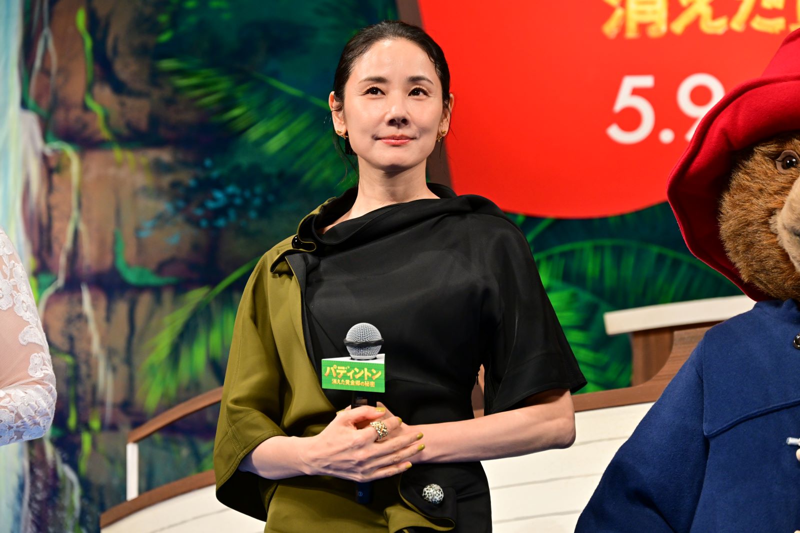 吉田羊さん写真