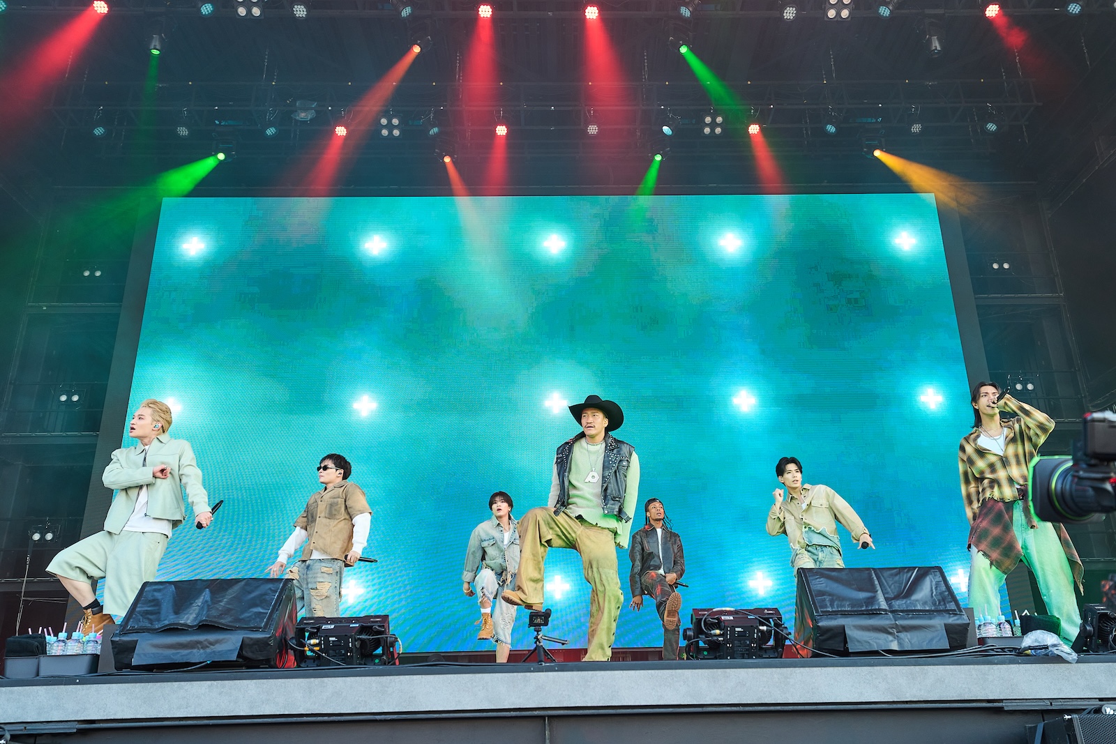 『EXPO 2025 LDH DAY SPECIAL “Jr.EXILE LIVE"』に出演したPSYCHIC FEVER