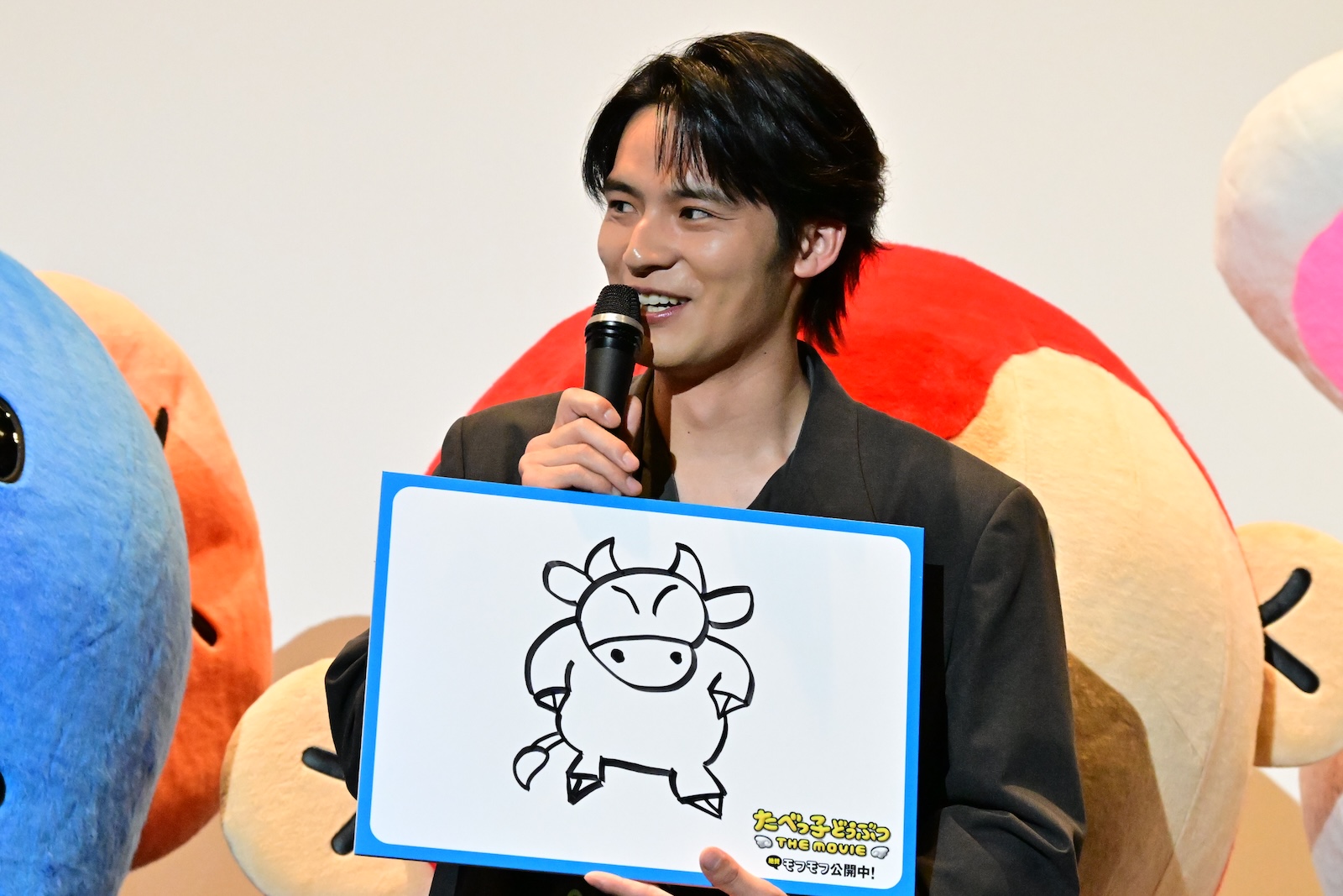 映画『たべっ子どうぶつ THE MOVIE』の初日舞台挨拶に登壇した⽔上恒司